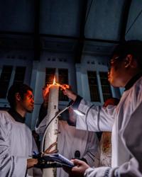 Menjadi Katolik Katedral Surabaya
