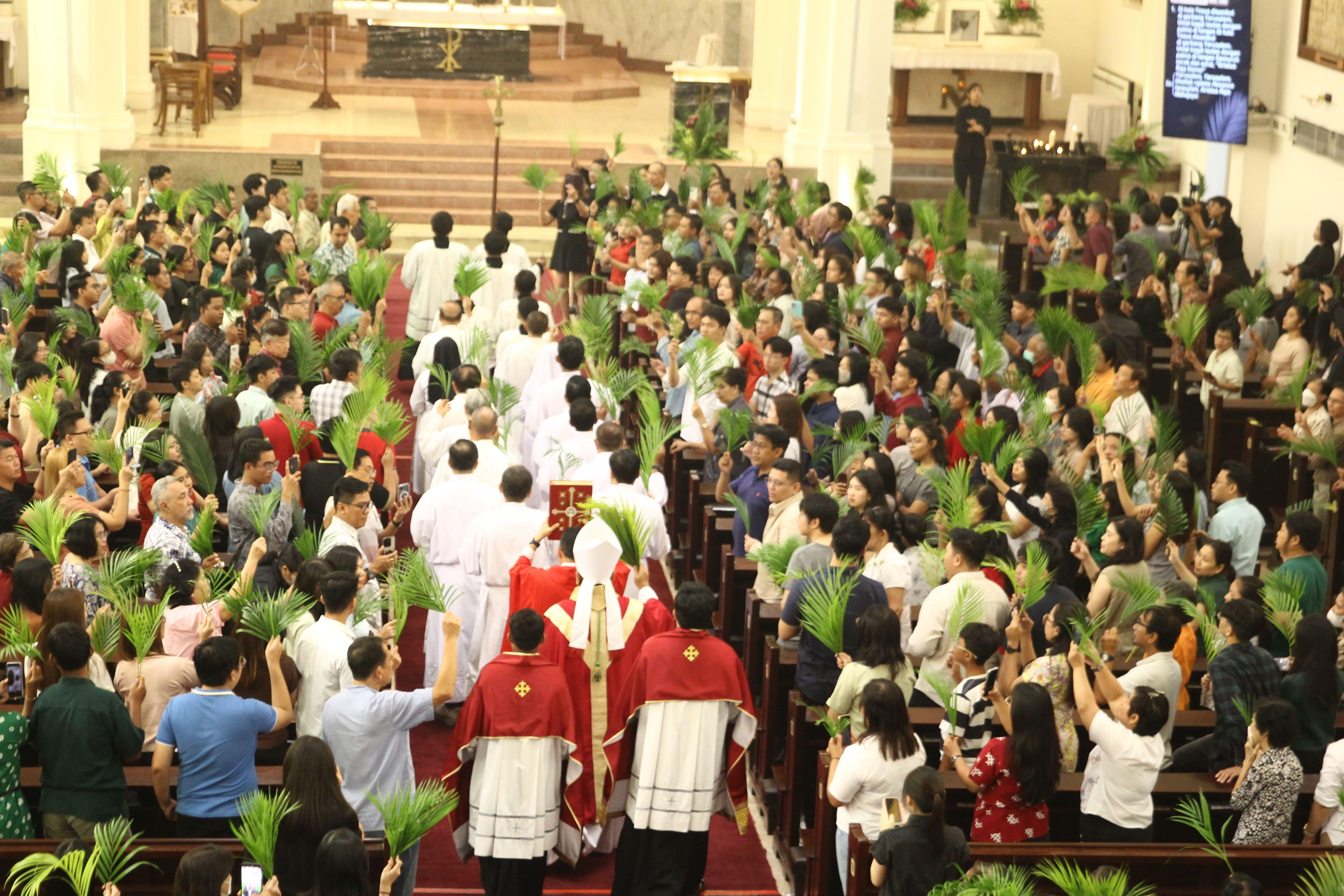 YERUSALEM, LIHATLAH RAJAMU