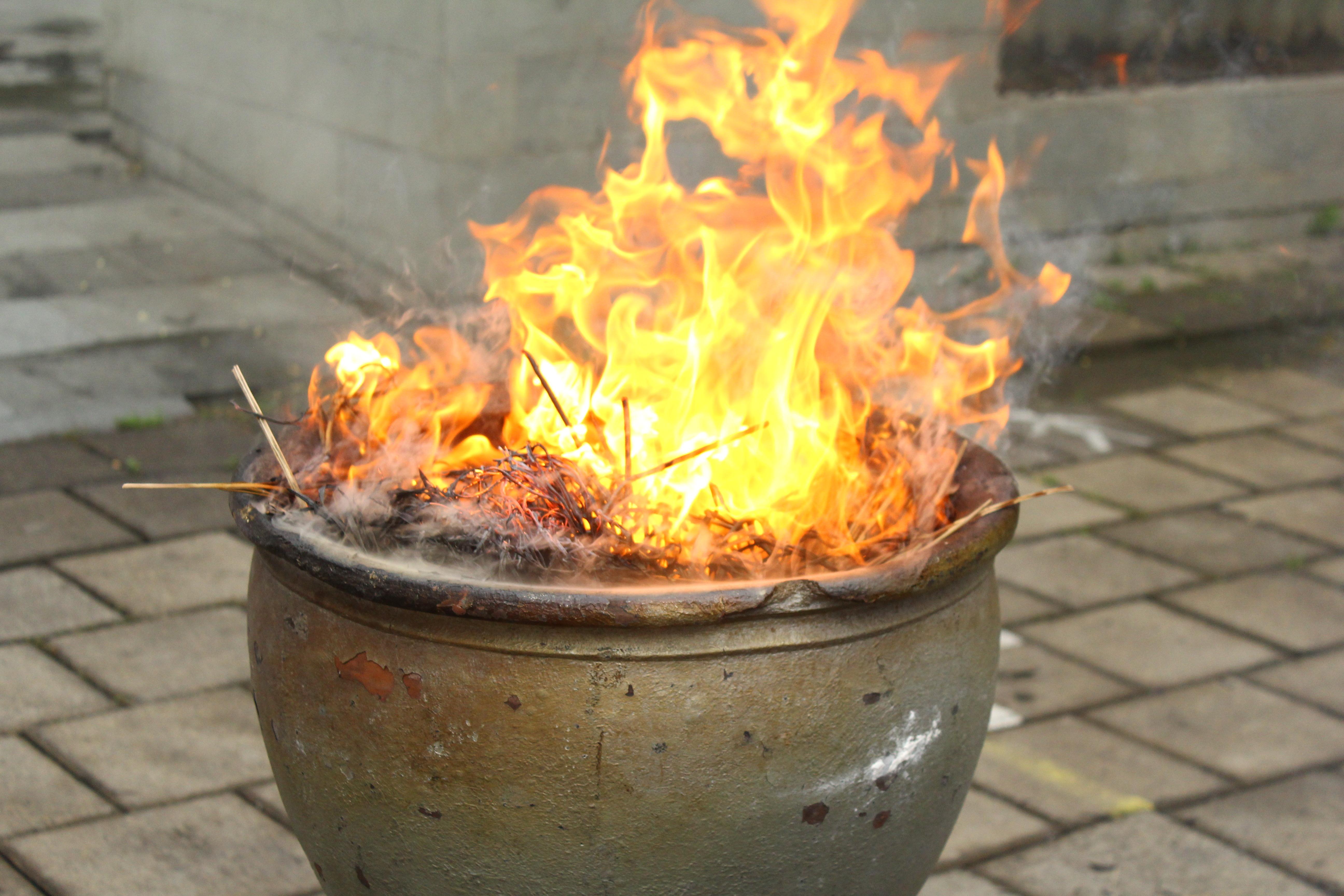 16 Februari 2026 - Ibadat pembakaran daun palma